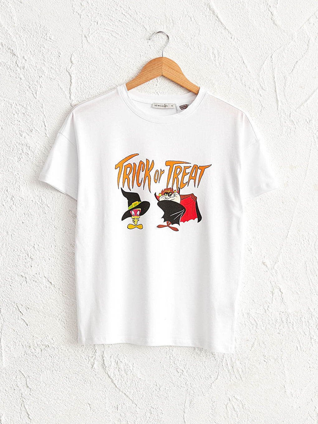 LCW Vision Tasmanian Devil And Tweety Printed Cotton T-Shirt -0WEV13Z8-E5X