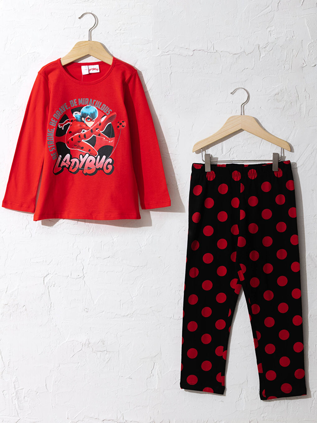 Girl's Miraculous Cotton Pyjamas Set
