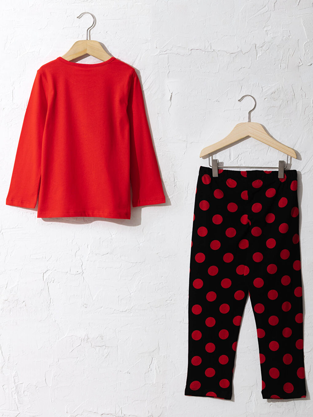 Girl's Miraculous Cotton Pyjamas Set-1