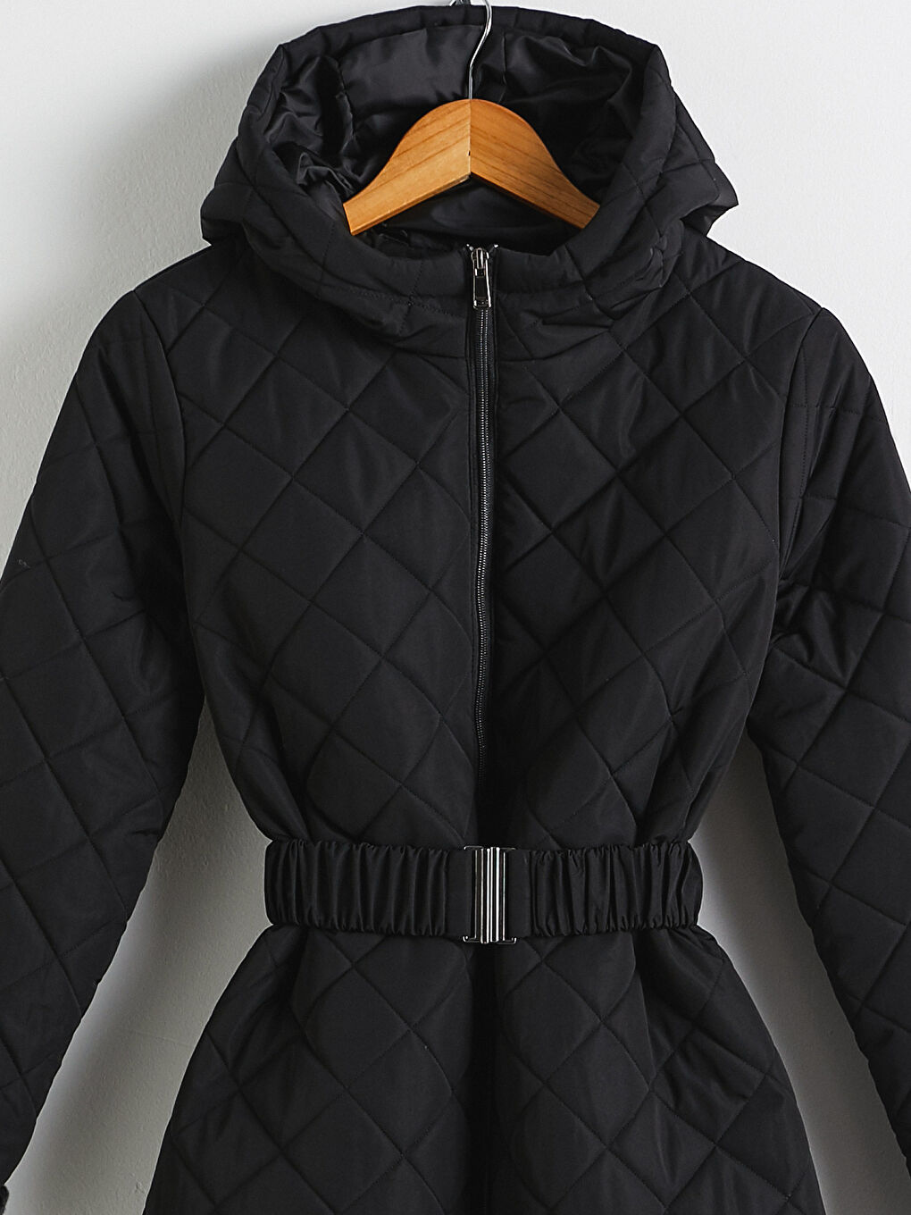 Kapüşonlu Kalın Kapitone Kaban-2