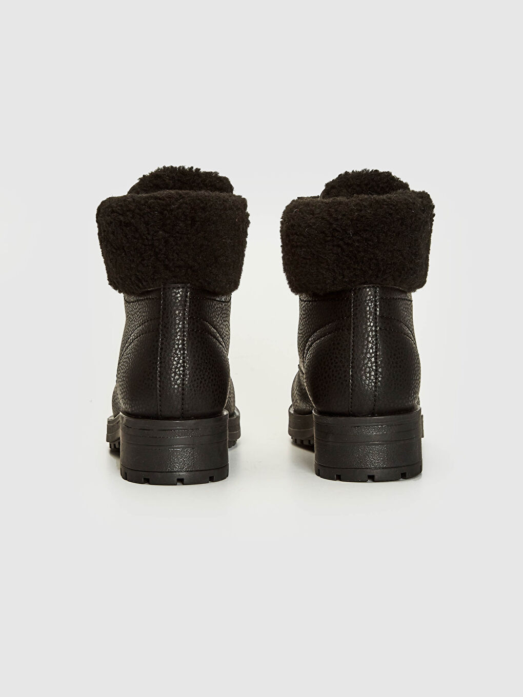 Женские зимние сапоги на шнуровке-7