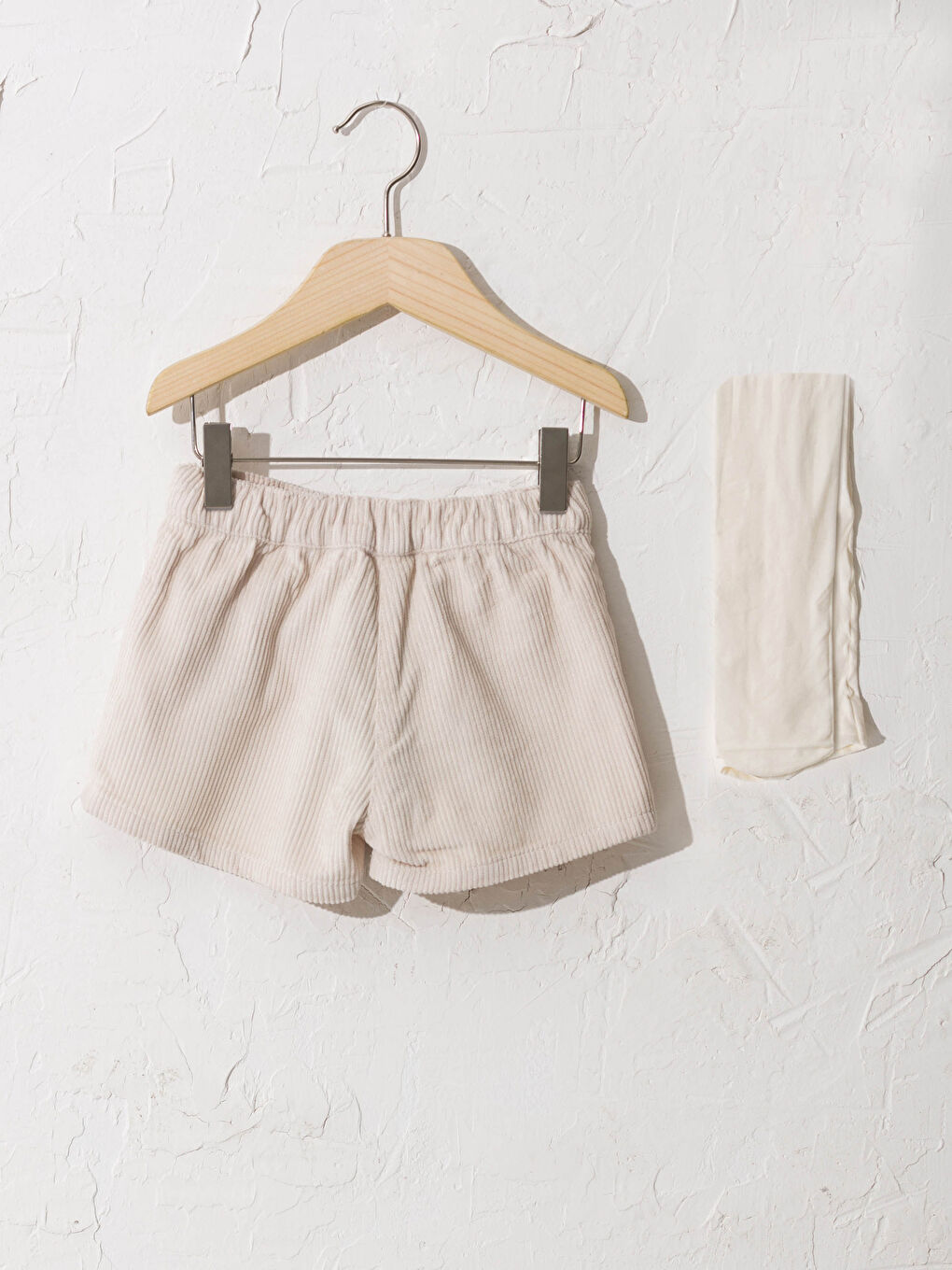 LCW baby Baby Mädchen Samt Shorts und Strumpfhosen -0WFD60Z1-FVU