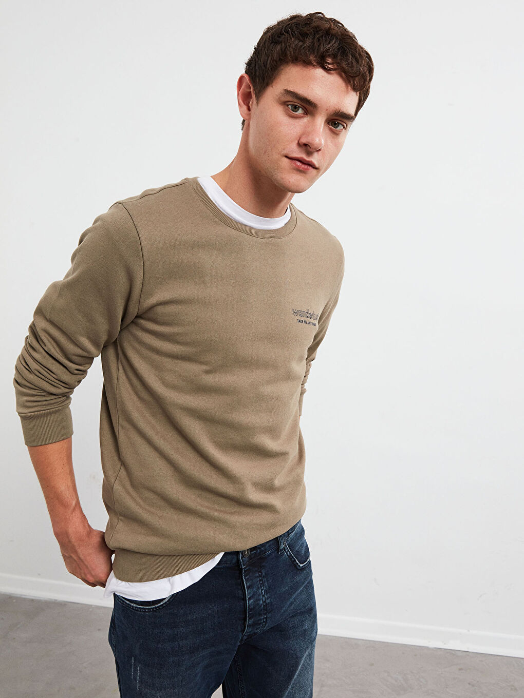Crew Neck Printed Heavy Sweatshirt-4