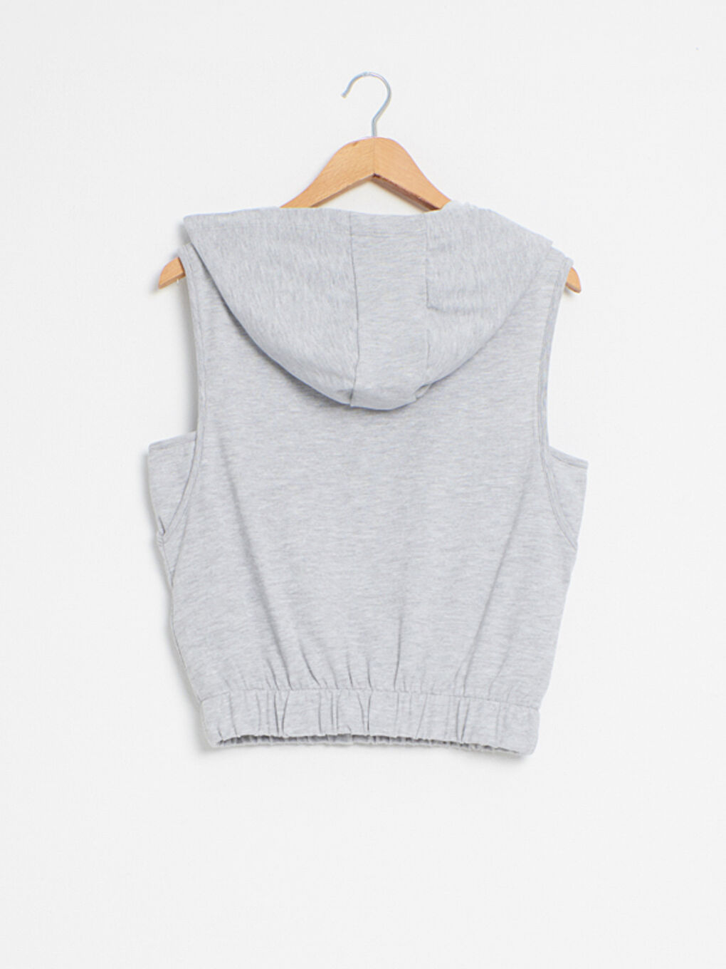 رياضي نشط بدون أكمام بكابوش-1