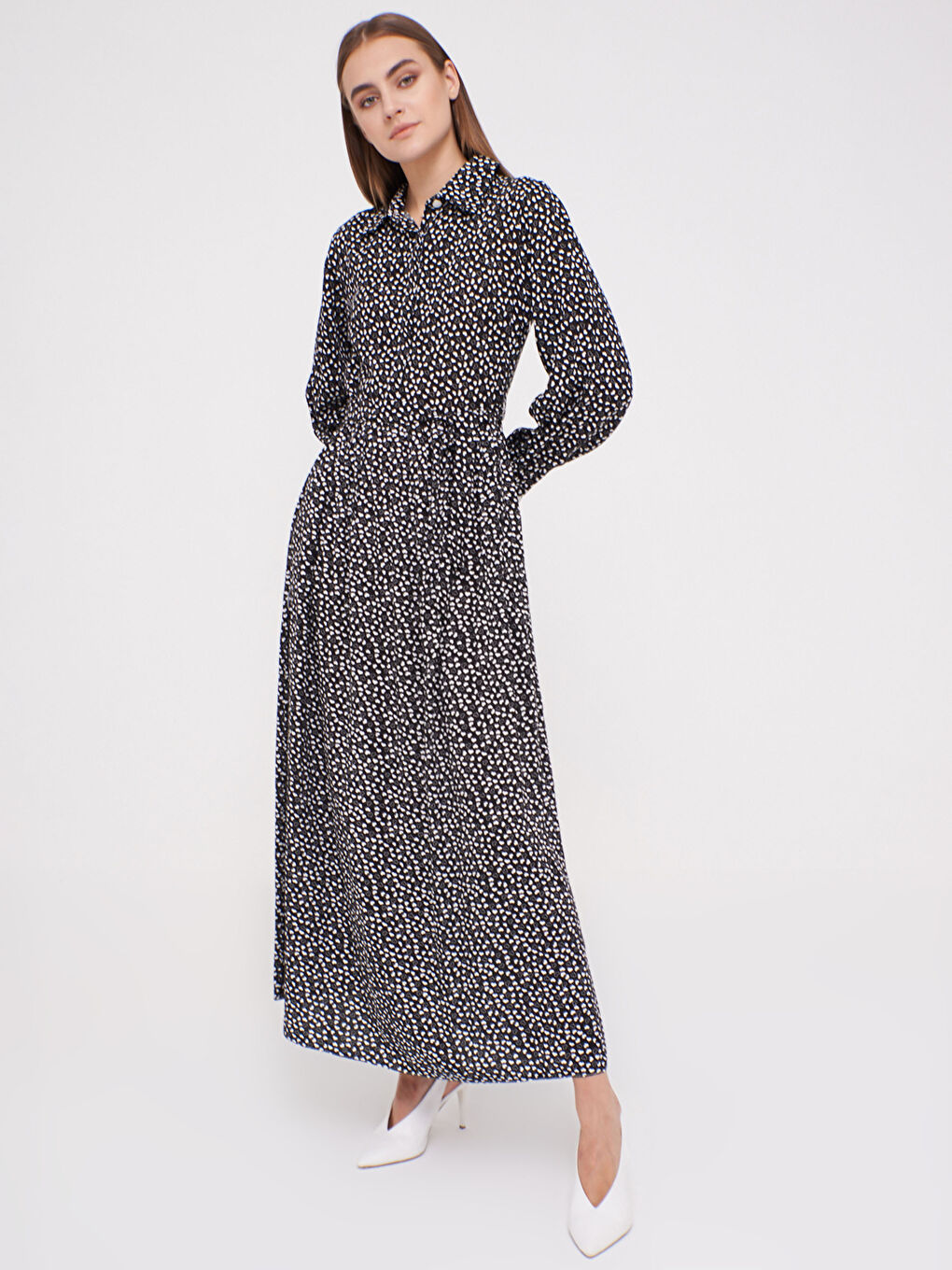 Çiçek Desenli Kuşaklı Elbise-2