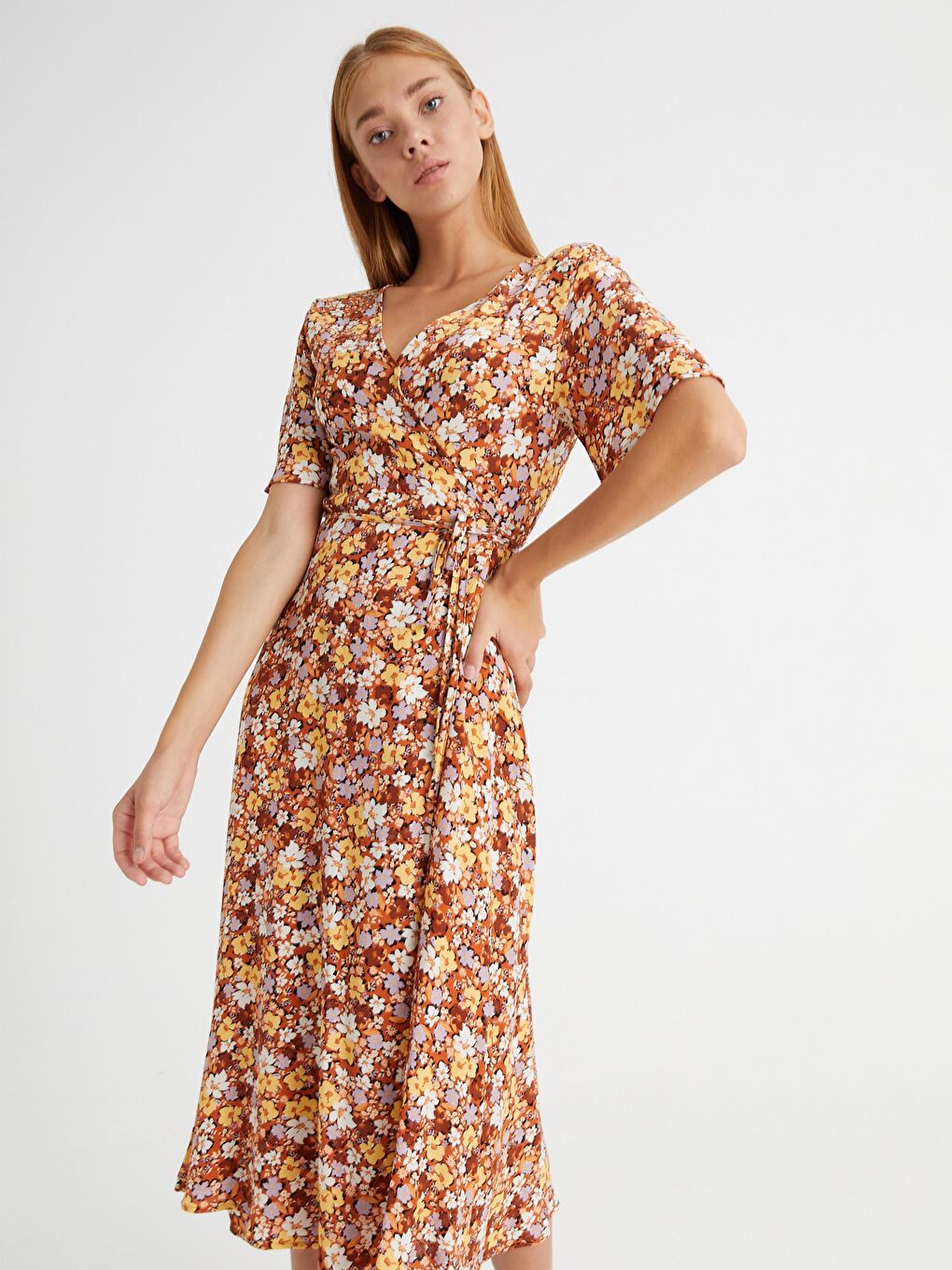 Haljina od viskoze sa dvorednim kopčanjem-4