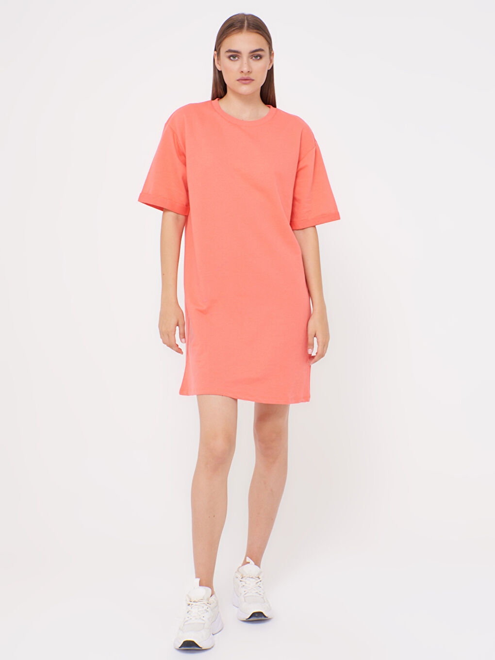 Robe Femme à Col Rond Unie à Manches Courtes