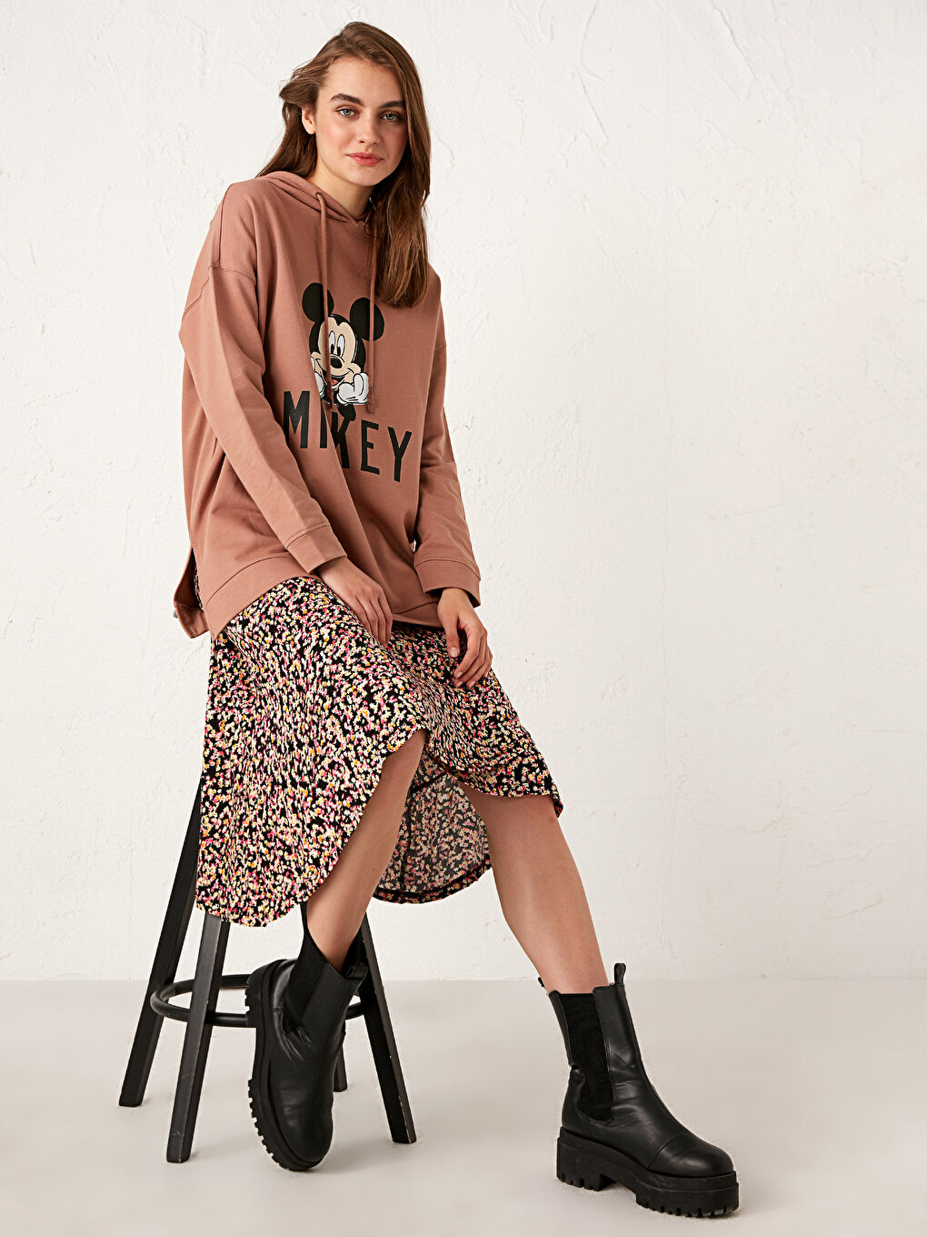 Mickey mouse принтті жүктілікке арналған свитшот-5