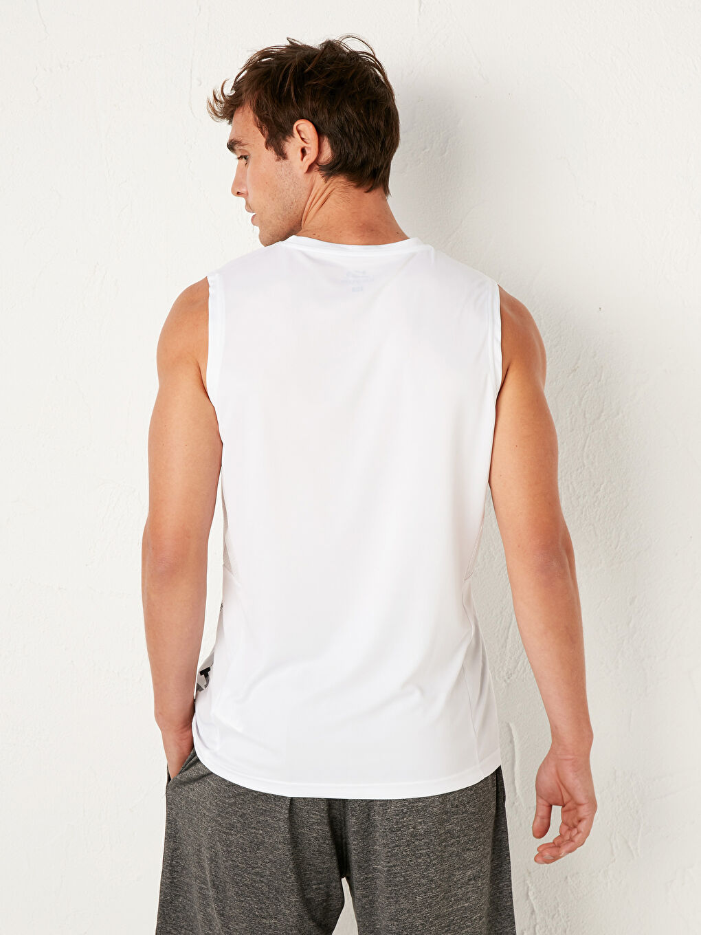 Beyaz Baskılı Bisiklet Yaka Erkek Kolsuz Tişört-3