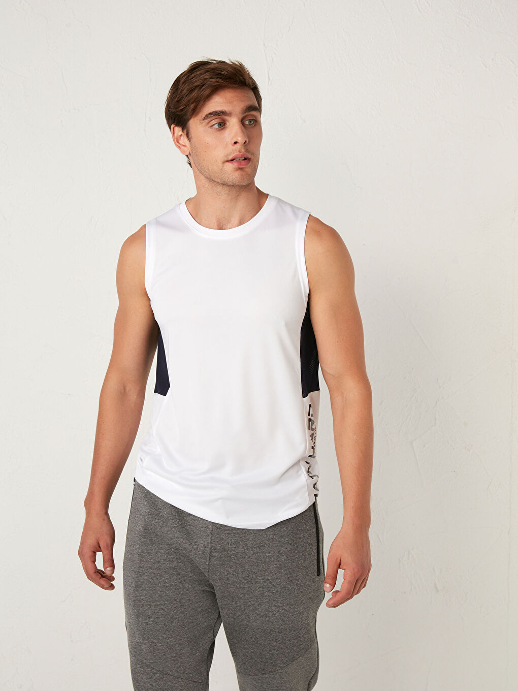 Beyaz Baskılı Bisiklet Yaka Erkek Kolsuz Tişört