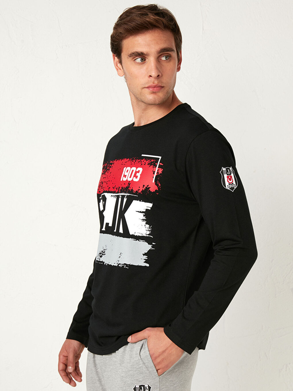 Gri Standart Kalıp Beşiktaş Baskılı Erkek Taraftar Pijama Takımı-2