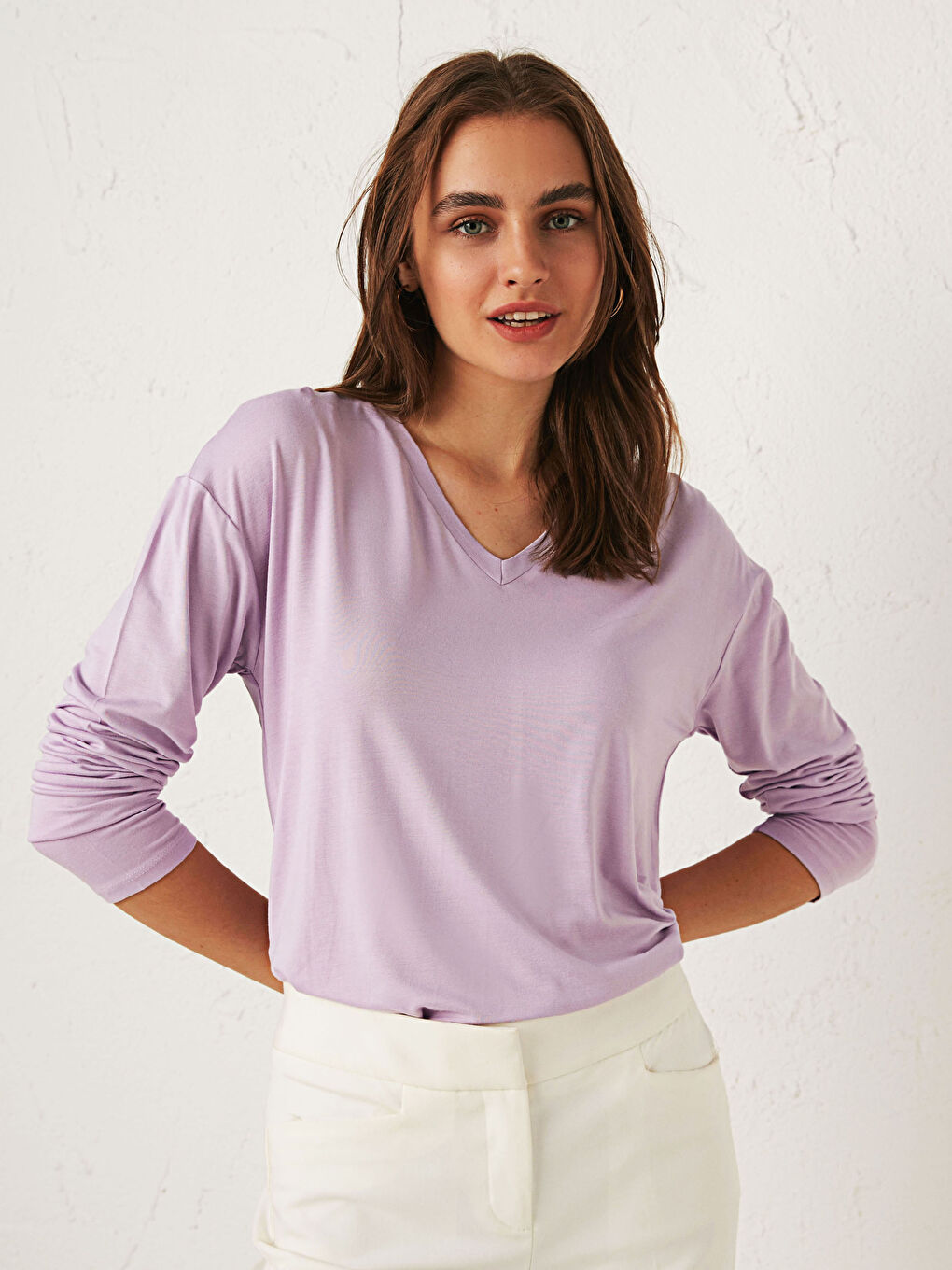 Lila V Yaka Uzun Kollu Kadın Tişört