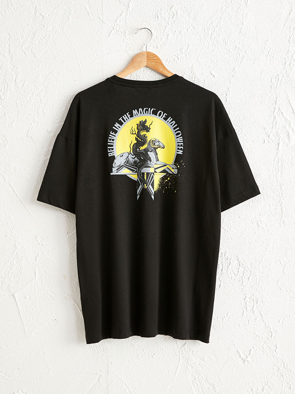 Siyah Bisiklet Yaka Baskılı Oversize Tişört-2