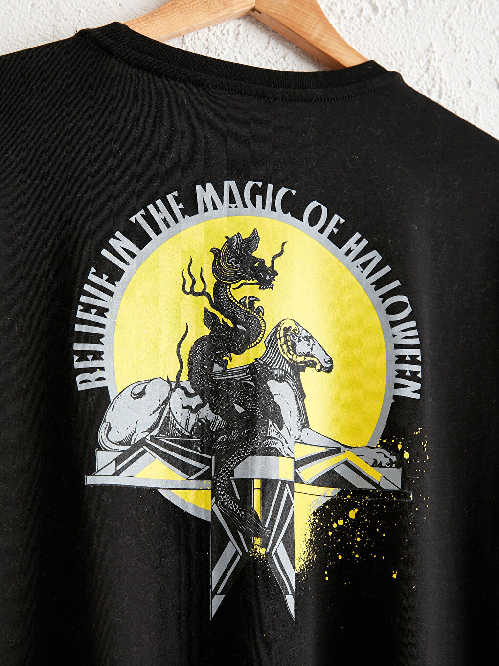 Siyah Bisiklet Yaka Baskılı Oversize Tişört-3