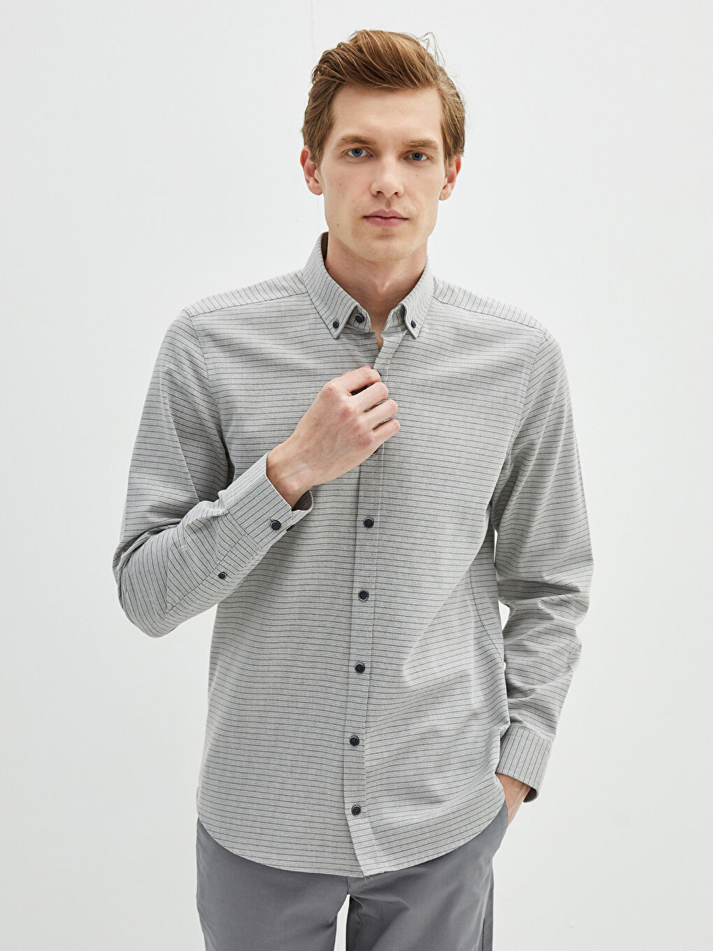 Gri Slim Fit Uzun Kollu Gabardin Erkek Gömlek