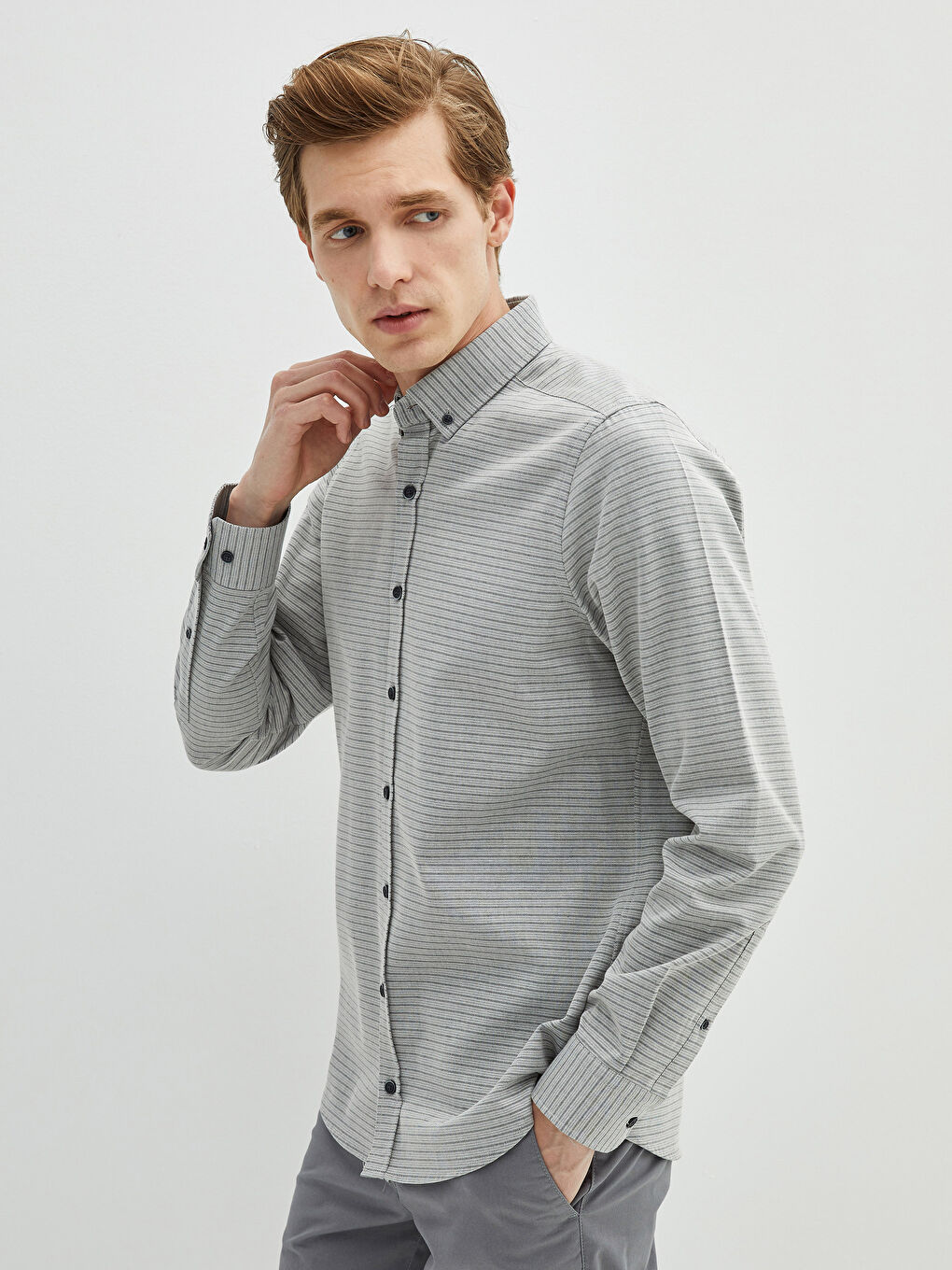 Gri Slim Fit Uzun Kollu Gabardin Erkek Gömlek-1