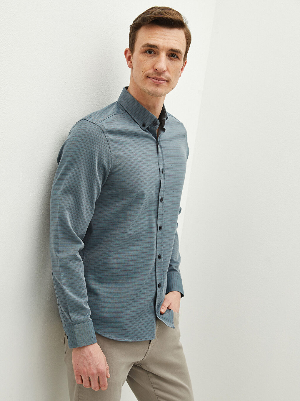 Chemise Gabardine Coupe Svelte Manches Longues Pour Hommes