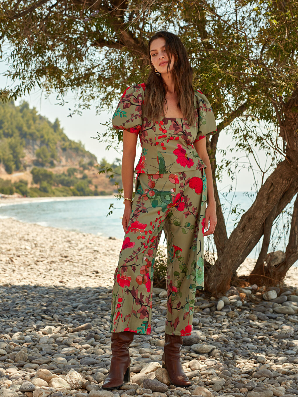 بلوزة نساء بياقة مربعة بنقشة زهري وكم بطيخي-3