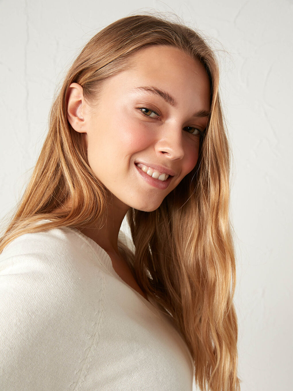 Ekru V Yaka Basic Triko Kazak-3