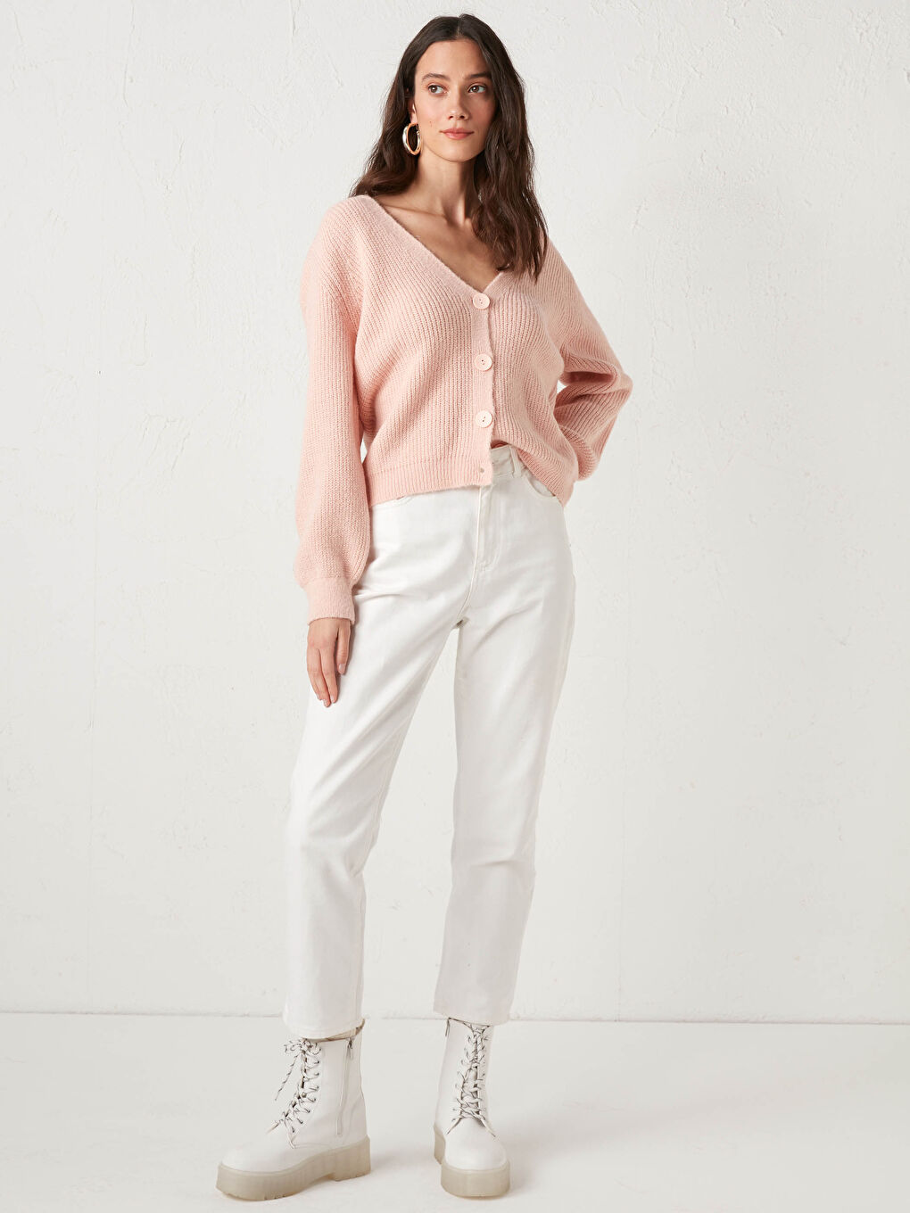 Pembe V Yaka Uzun Kollu Kadın Triko Hırka-2