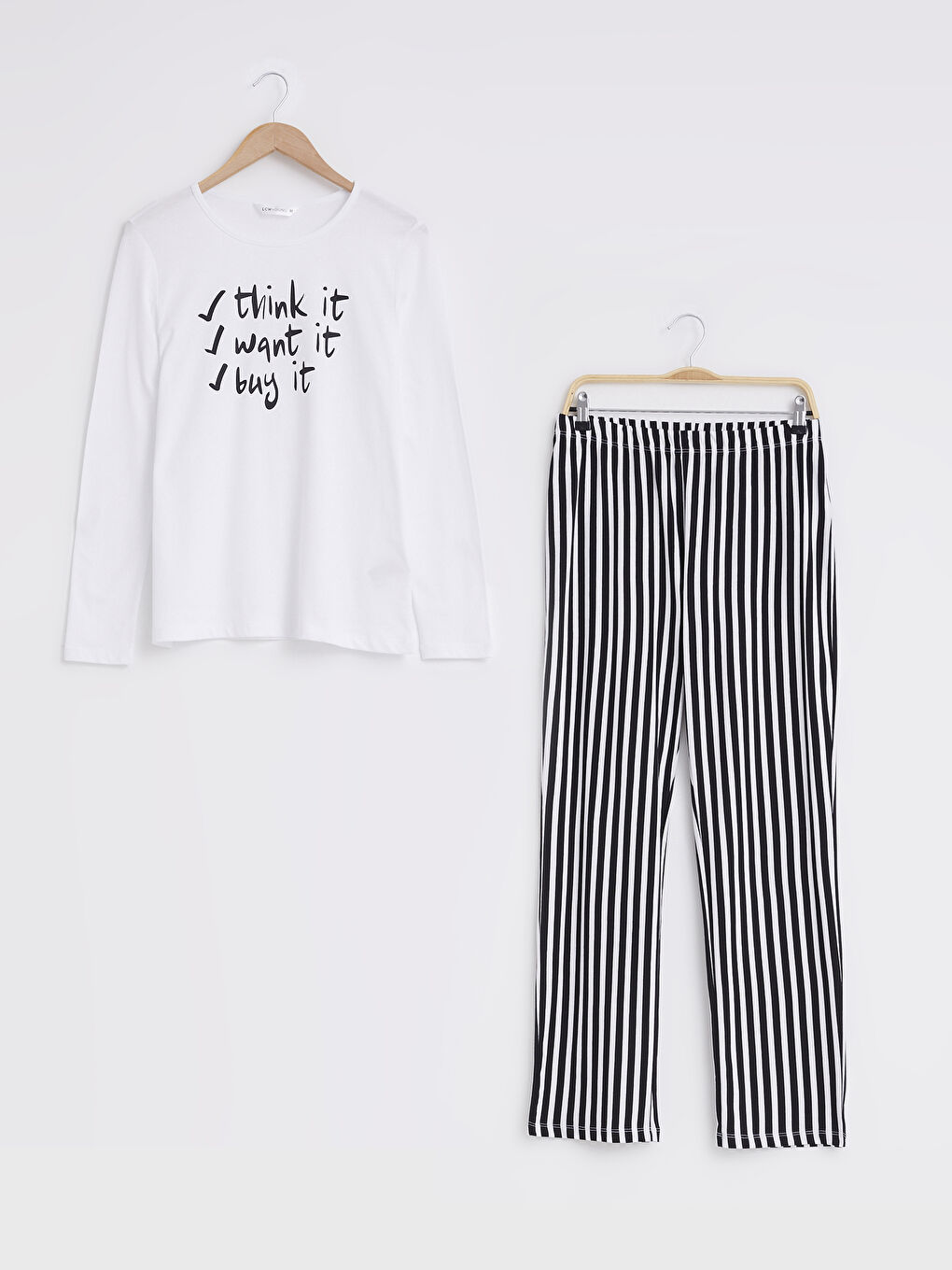 Пижамный комплект с буквенным принтом