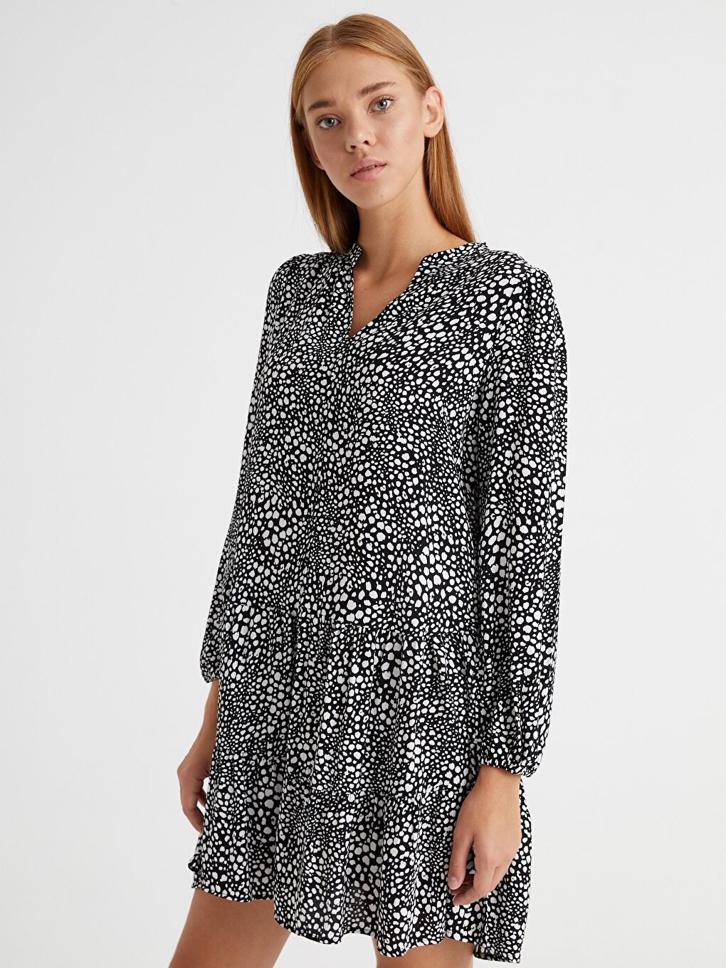 Платье из струящегося вискоза с бретелями-2