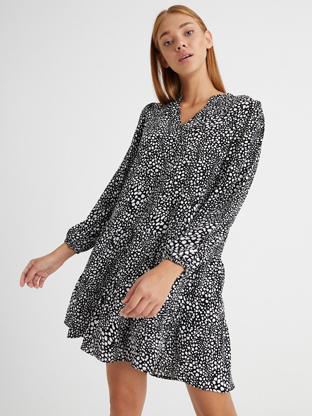 Платье из струящегося вискоза с бретелями-3