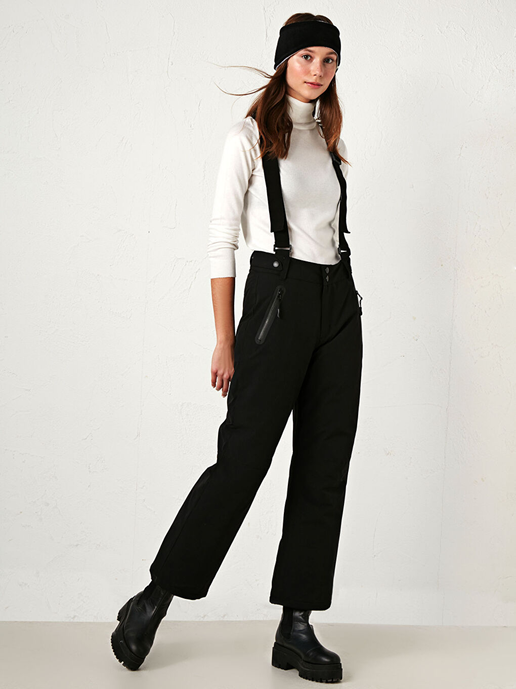 Siyah Standart Fit Kadın Kayak Pantolonu-1