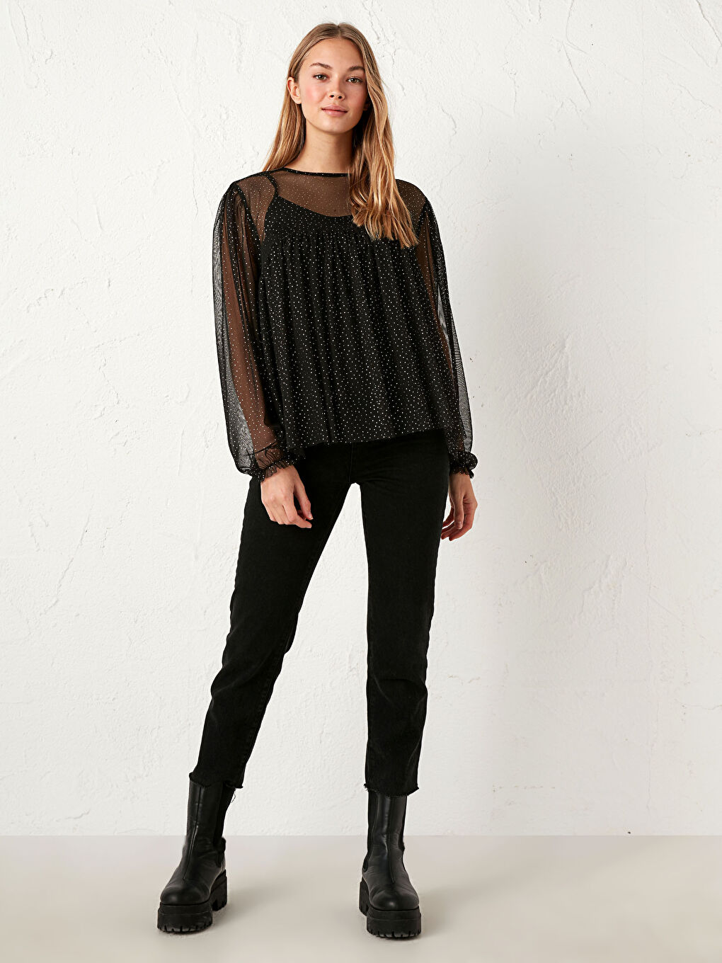 Siyah Puantiyeli Şifon Bluz-2