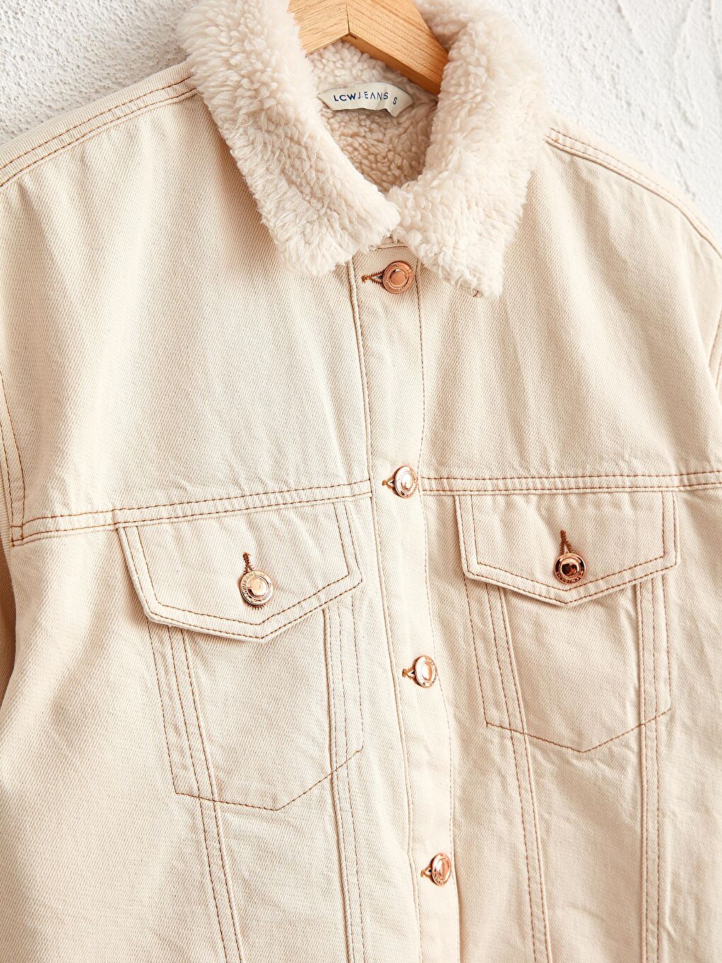 جاكيت جينز أوفر سايز مبطن بفرو-13