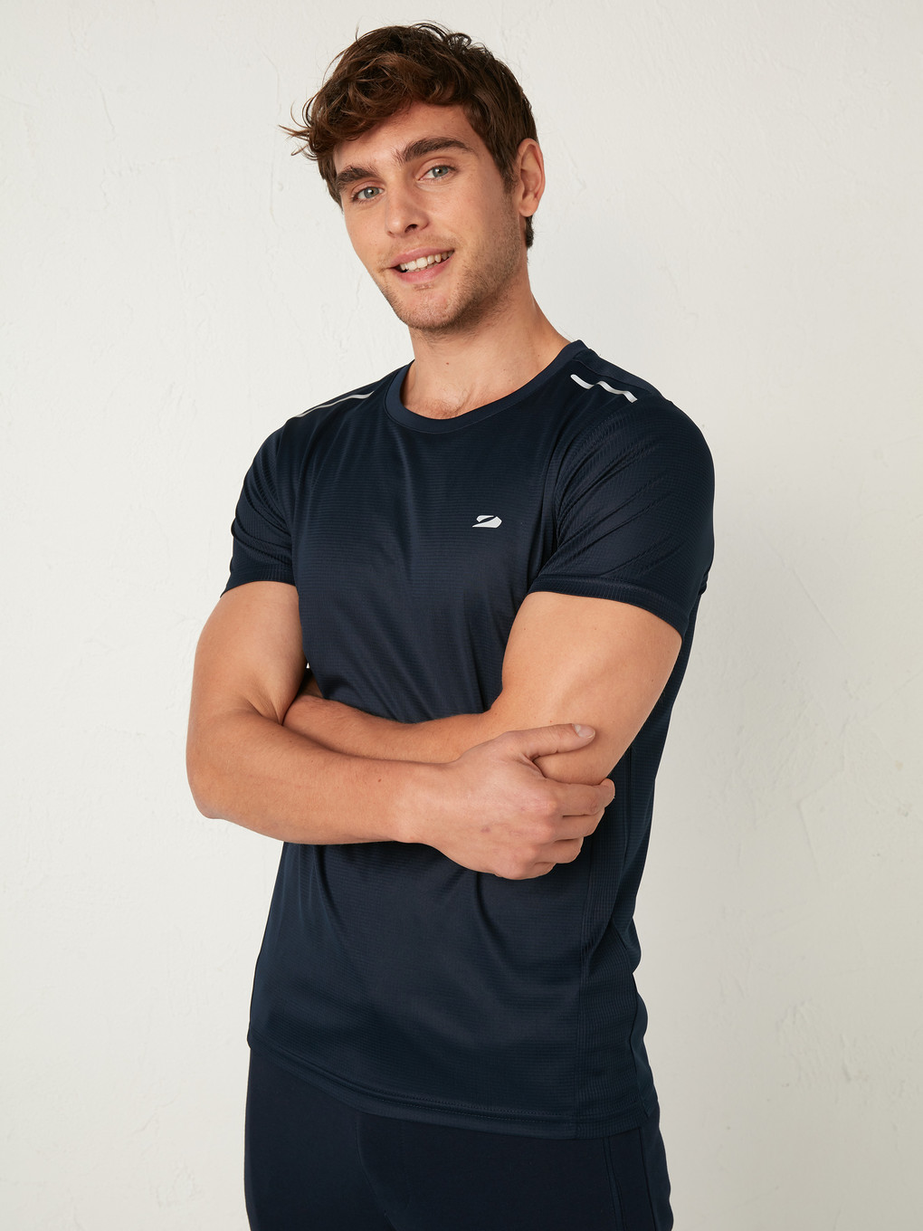 T-shirt De Sport Actif À Manches Courtes Et Col Rond