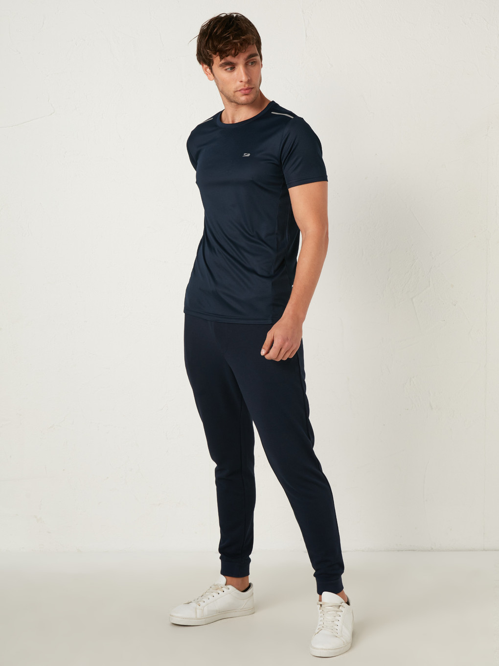 T-shirt De Sport Actif À Manches Courtes Et Col Rond-2