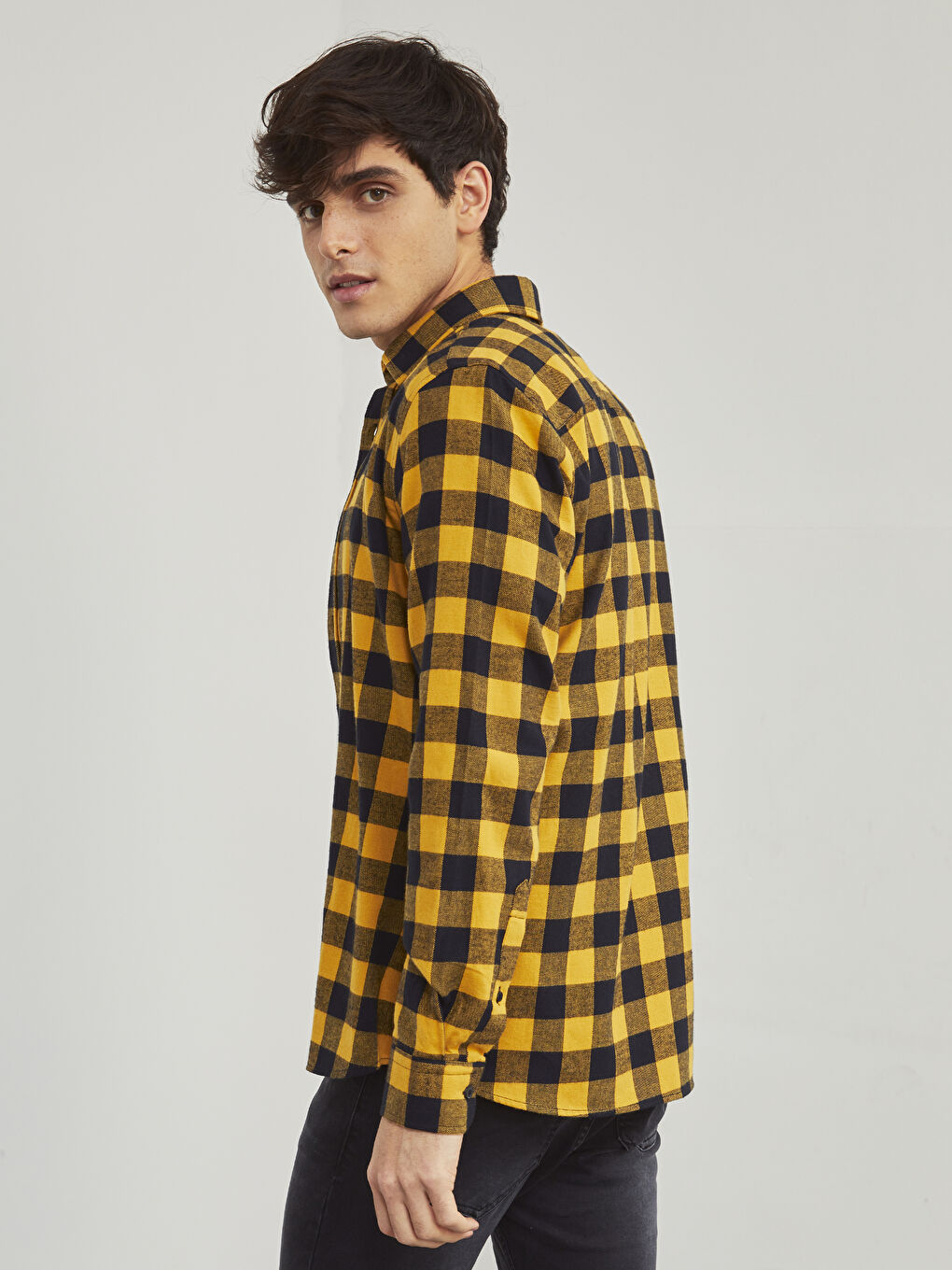 Slim Fit Long Sleeve Plaid Flannel Shirt-9
