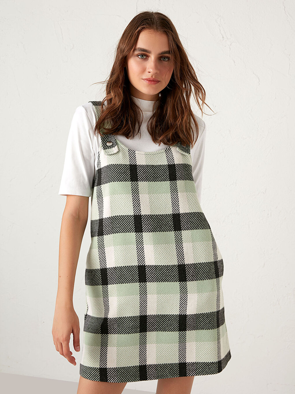 Клетчатое платье-комбинезон-1