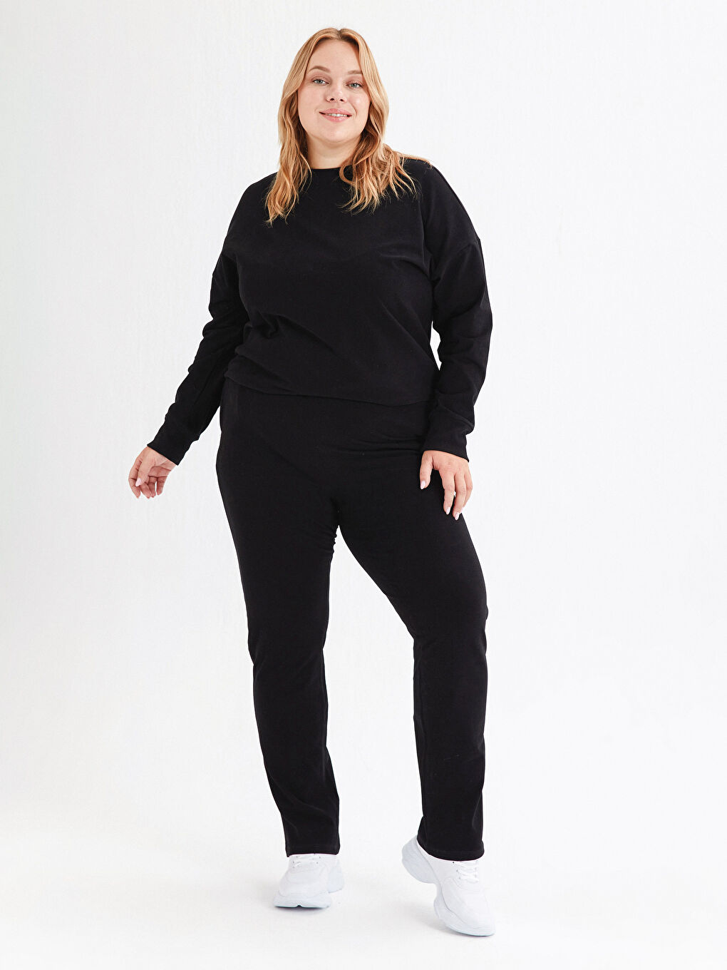 Брюки с эластичной резинкой на талии-1