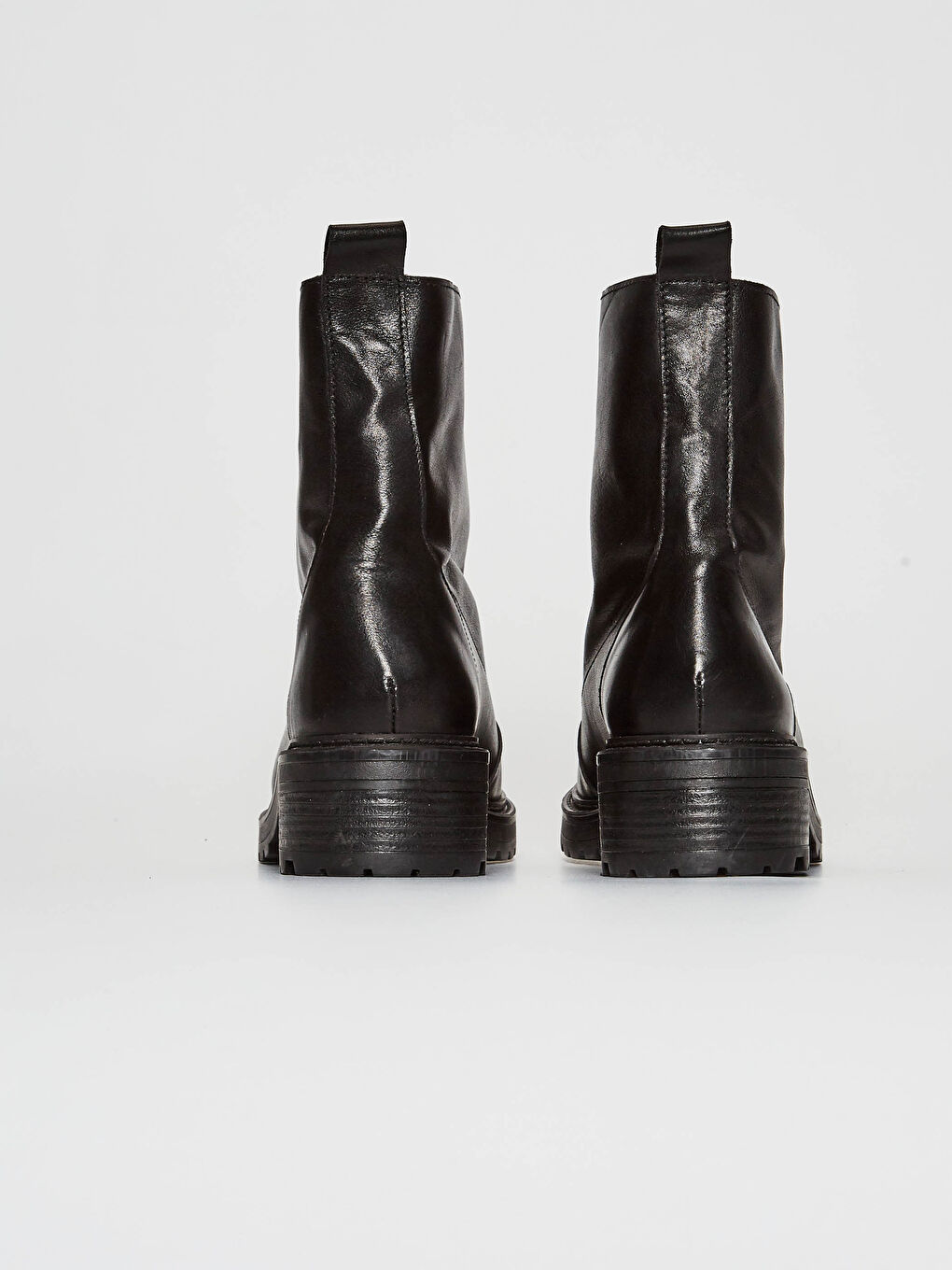 Женские ботинки на молнии из натуральной кожи-6