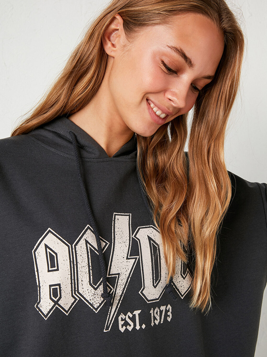 Hanorac imprimat AC/DC-1