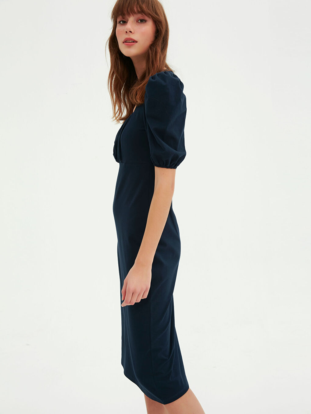 Lacivert Yakası Büzgü Detaylı Elbise-4