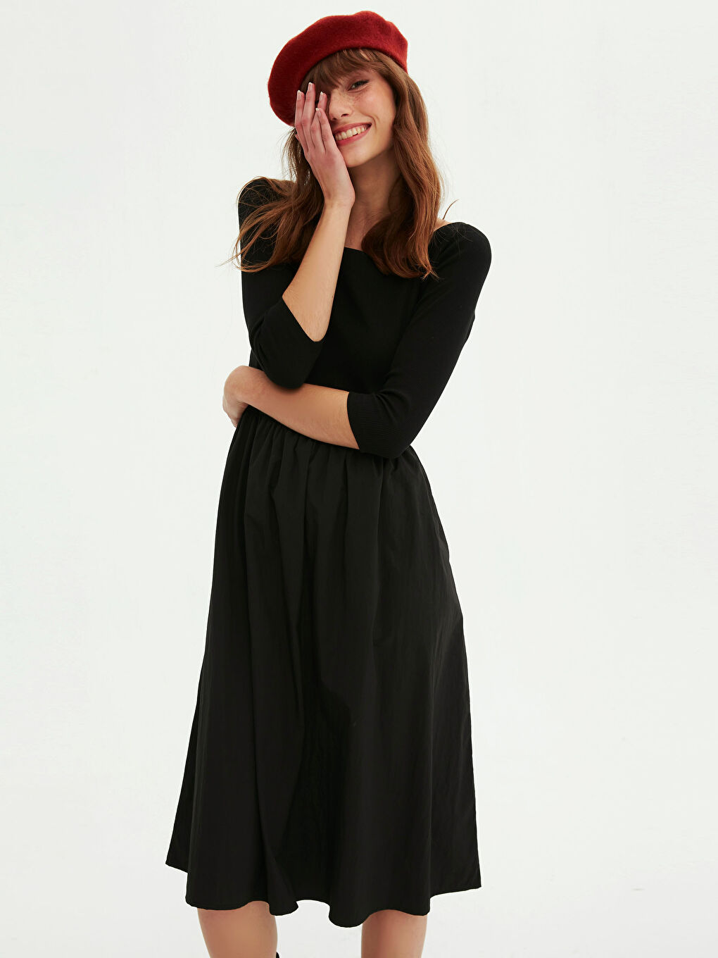 Siyah Kare Yaka Düz Uzun Kollu Kadın Elbise-4