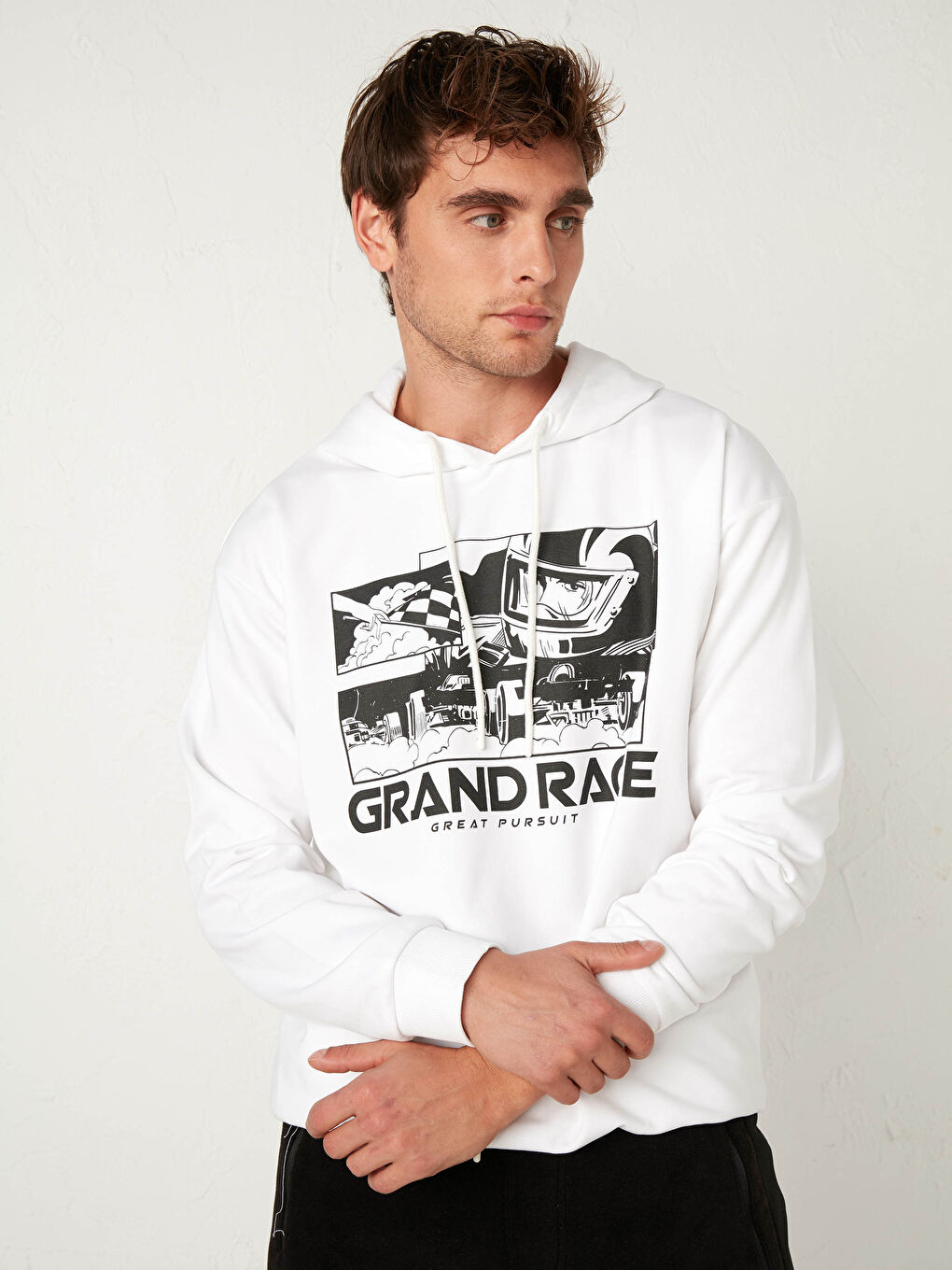 Beyaz Uzun Kollu Baskılı Erkek Hoodie