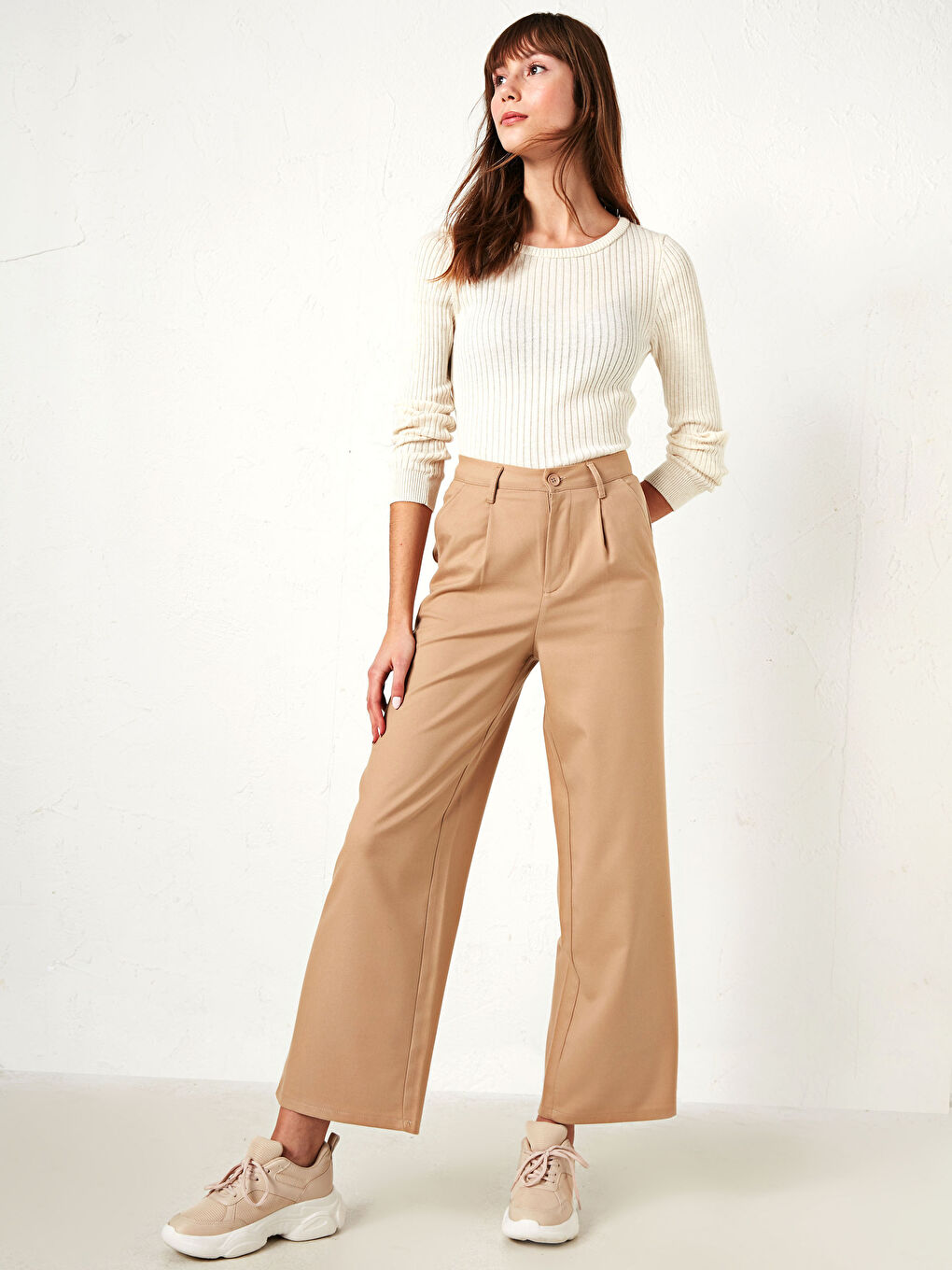 Ankle Length Flare Legs Trousers-2