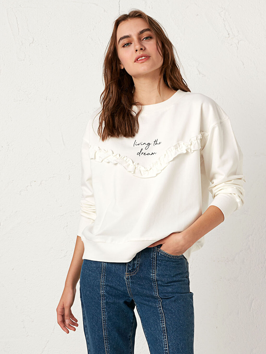 LCW Vision Crew Neck Ruffled Sweatshirt -0WGT36Z8-DBD