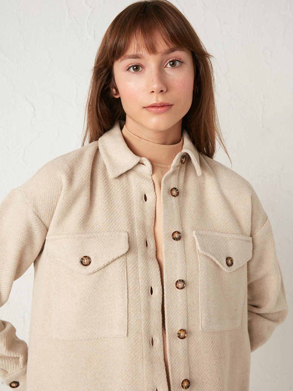 قميص تونيك للسيدات بتفاصيل جيوب من تويل-3