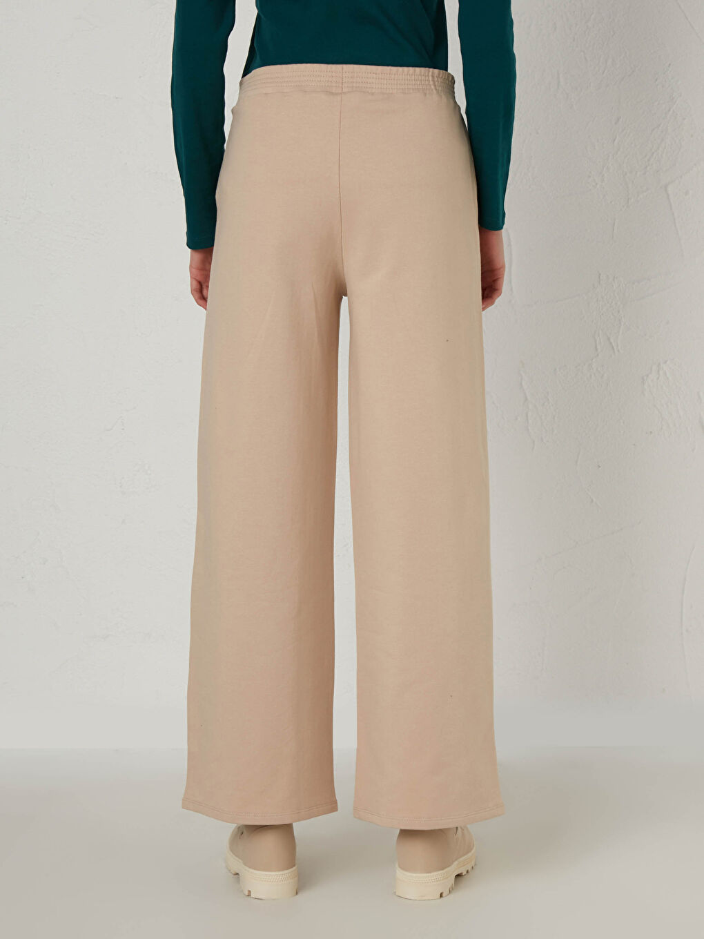 Wide Leg Tracksuit Bottom-4