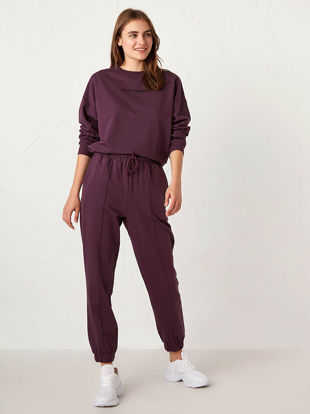 Elastic Waist Jogger Sweatpants-1