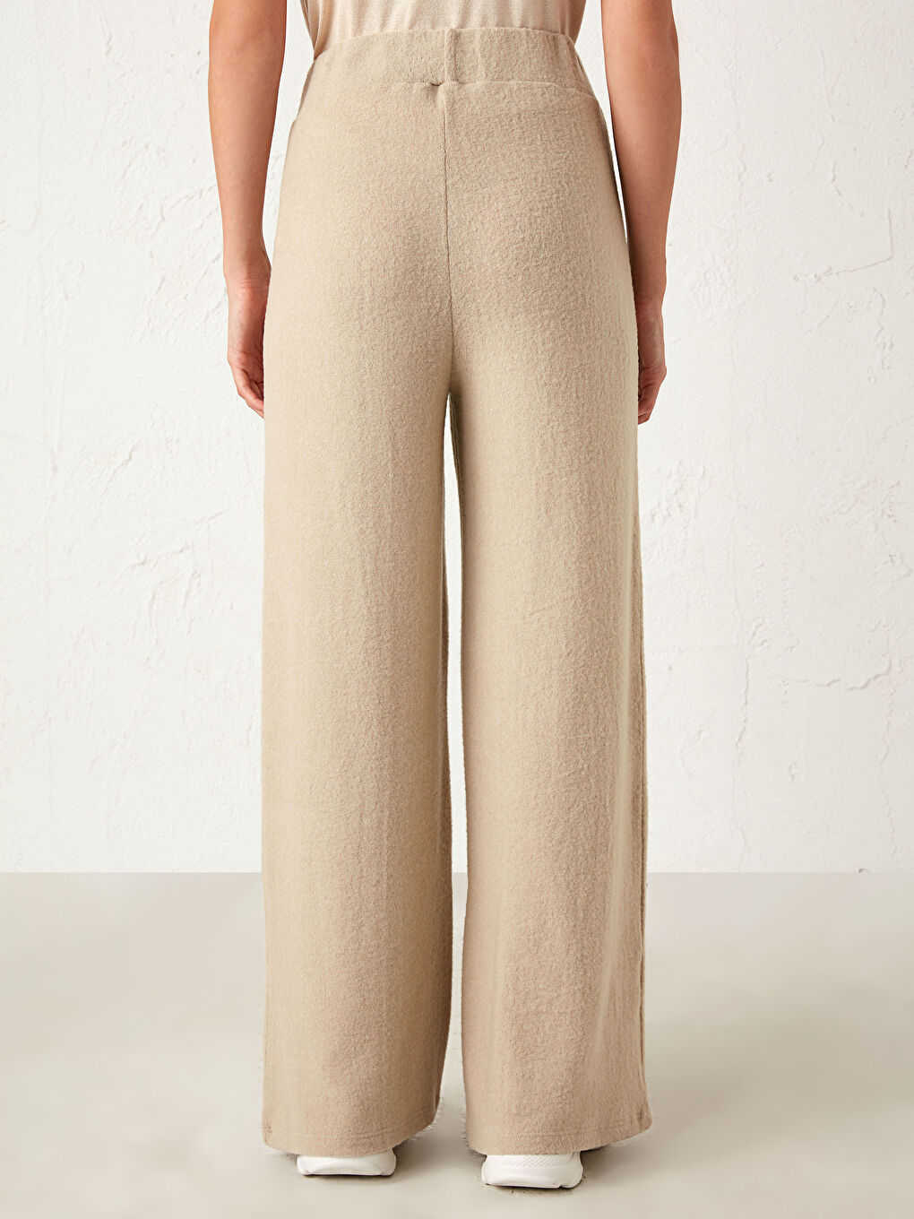 Wide Leg Trousers in Textured Fabric-3
