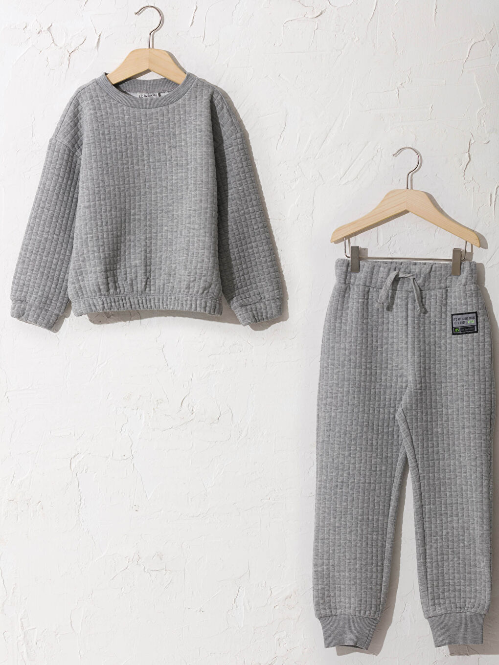 Girl's Sweatshirt and Sport Sweatpants
