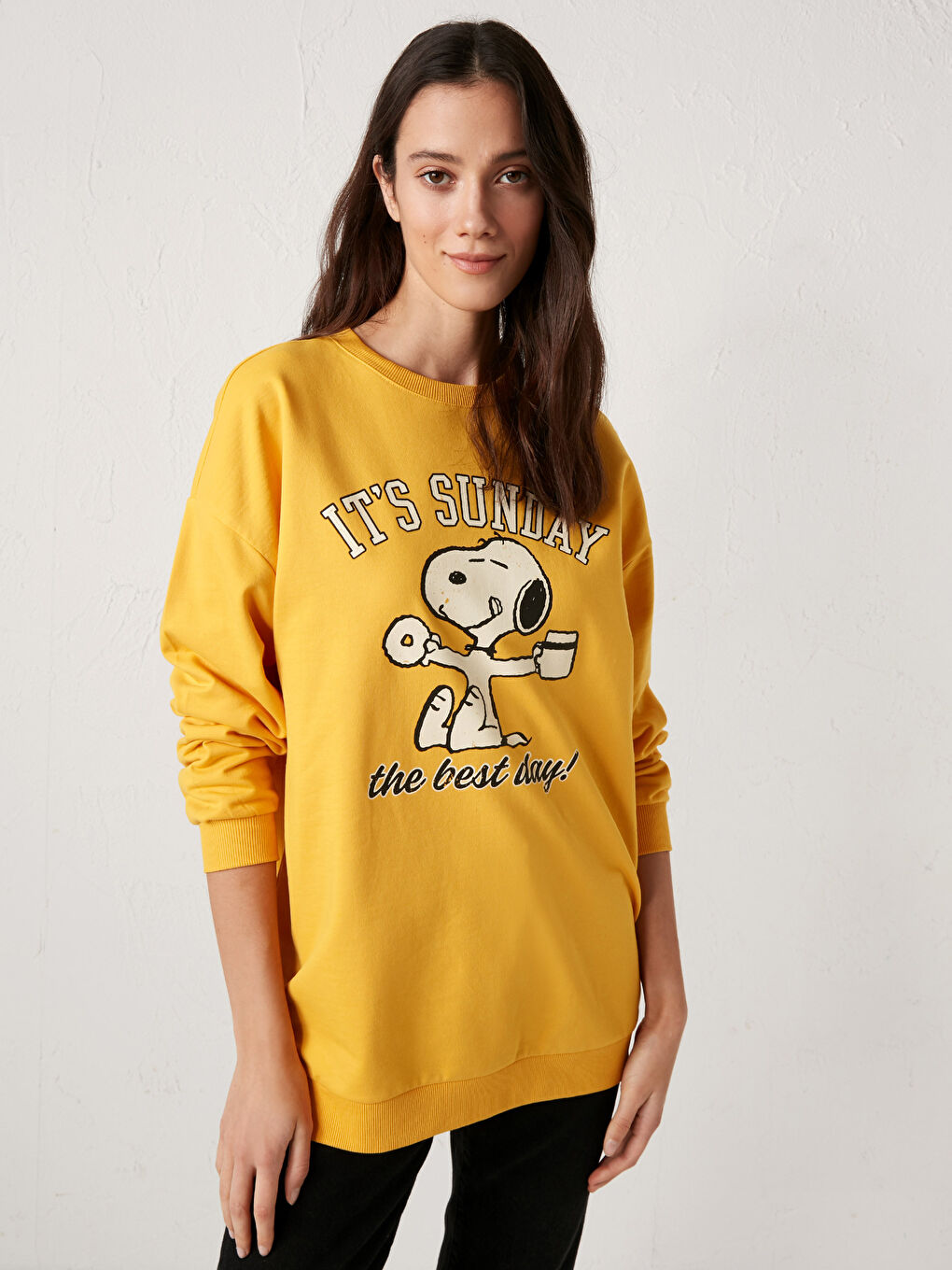 Дөңгелек жағалы snoopy принтті свитшот-3