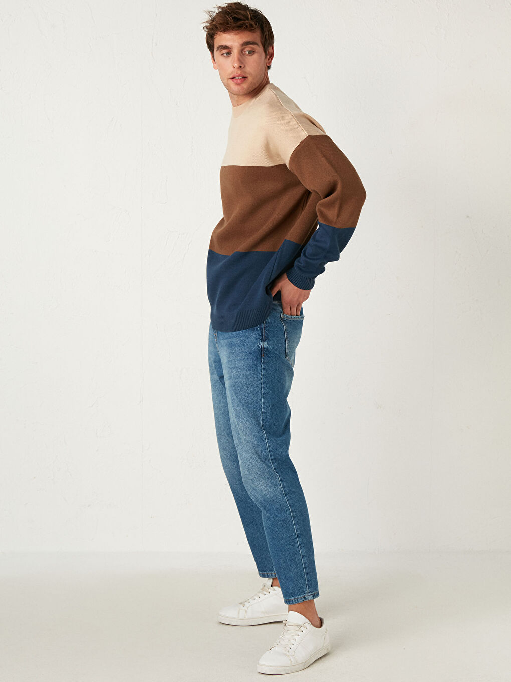 Oversized Crew Neck Thin Knitwear Sweater-2
