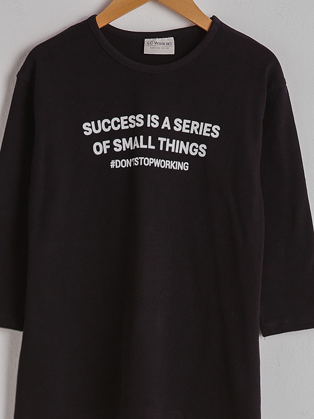 Футболка из хлопка с буквенным принтом для девочек-2